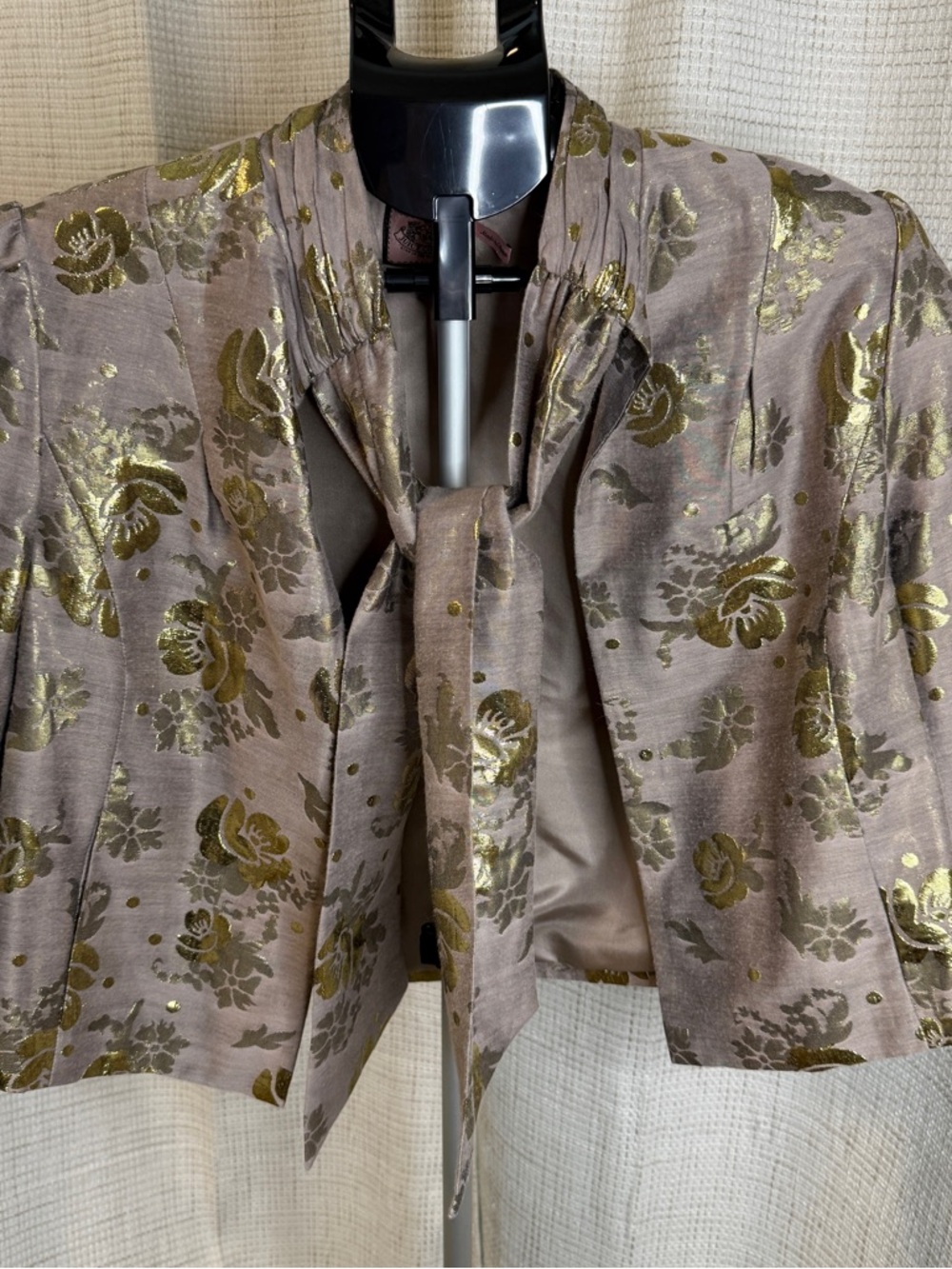 Juicy Couture Cropped Blazer
